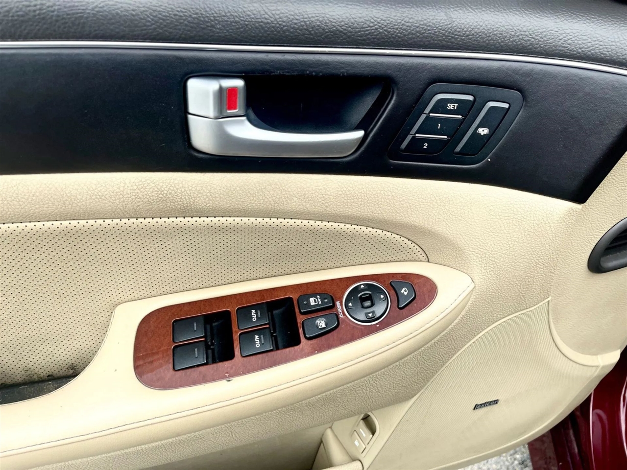 Hyundai Genesis 4.6L 2012 Hyundai Genesis 4.6L 2012