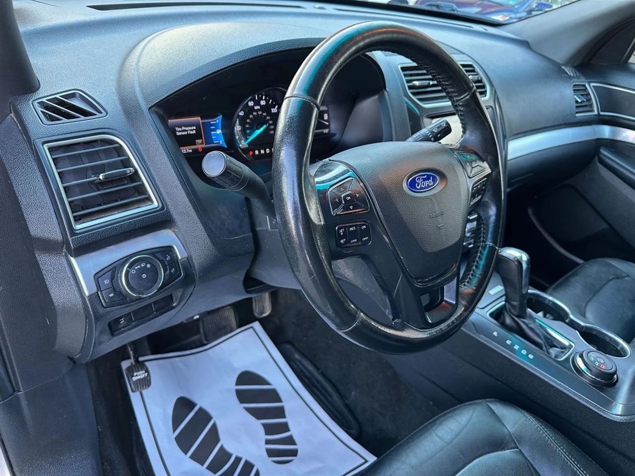 Ford Explorer XLT 4WD 2016 Ford Explorer XLT 4WD 2016