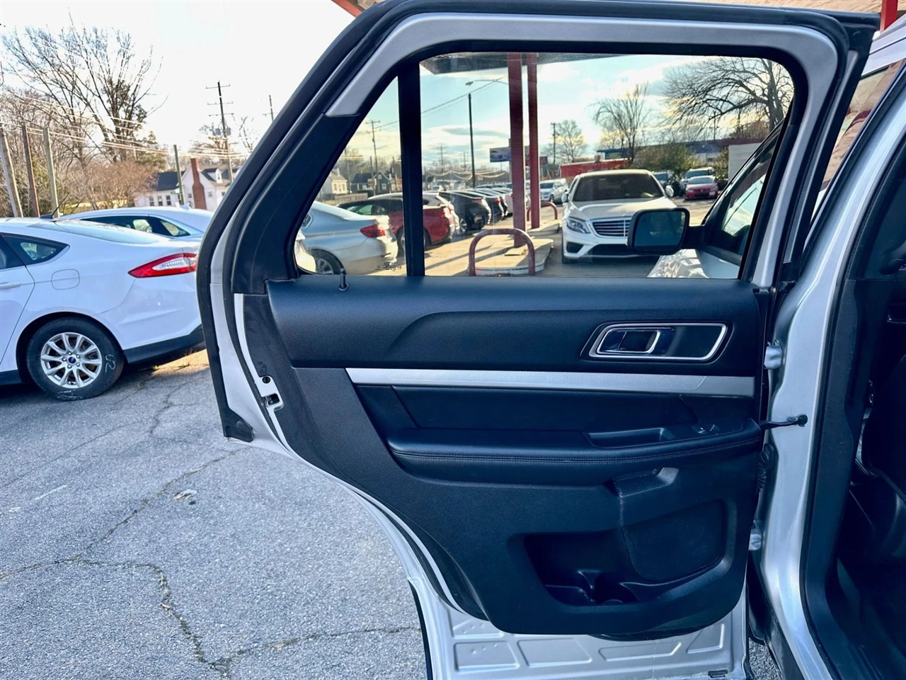 Ford Explorer XLT 4WD 2016 Ford Explorer XLT 4WD 2016