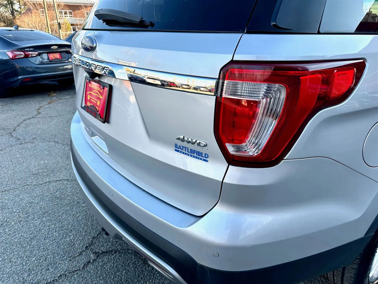 Ford Explorer XLT 4WD 2016 Ford Explorer XLT 4WD 2016