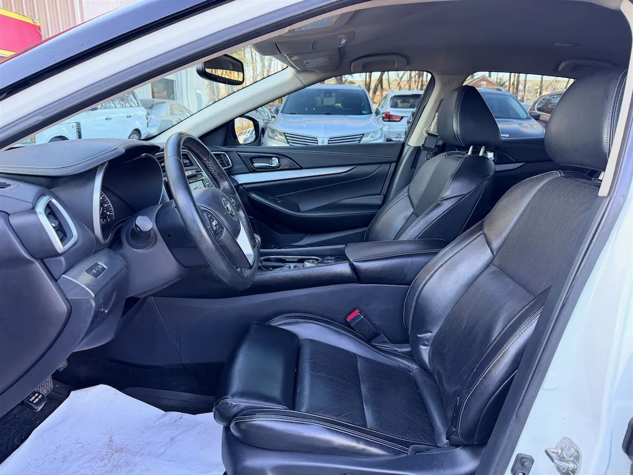 Nissan Maxima 3.5 SV 2017