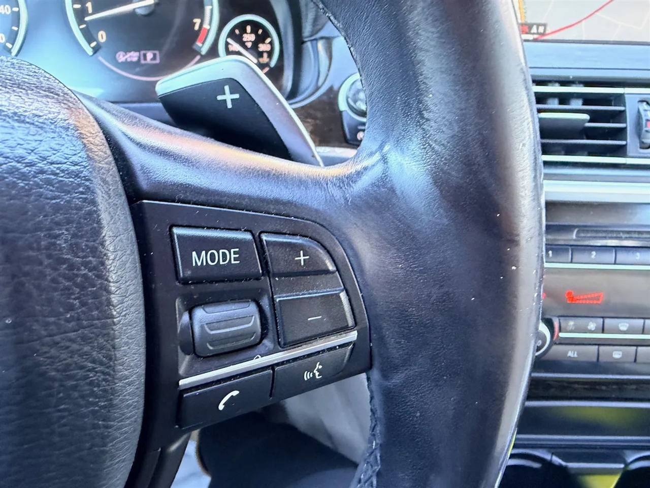 BMW 6-Series 640i Coupe 2013