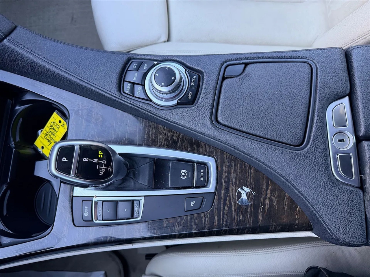 BMW 6-Series 640i Coupe 2013