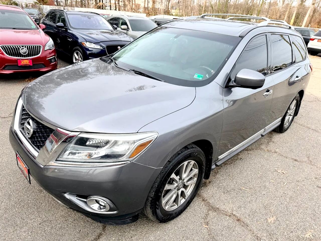 Nissan Pathfinder SL 4WD 2015