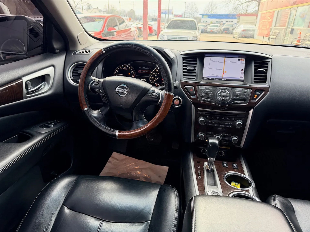 Nissan Pathfinder SL 4WD 2015