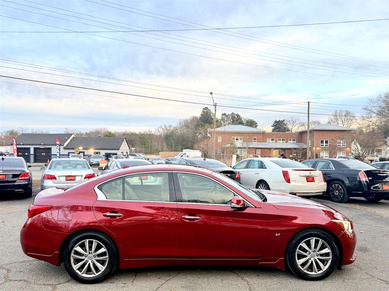 Infiniti Q50 Premium AWD 2015