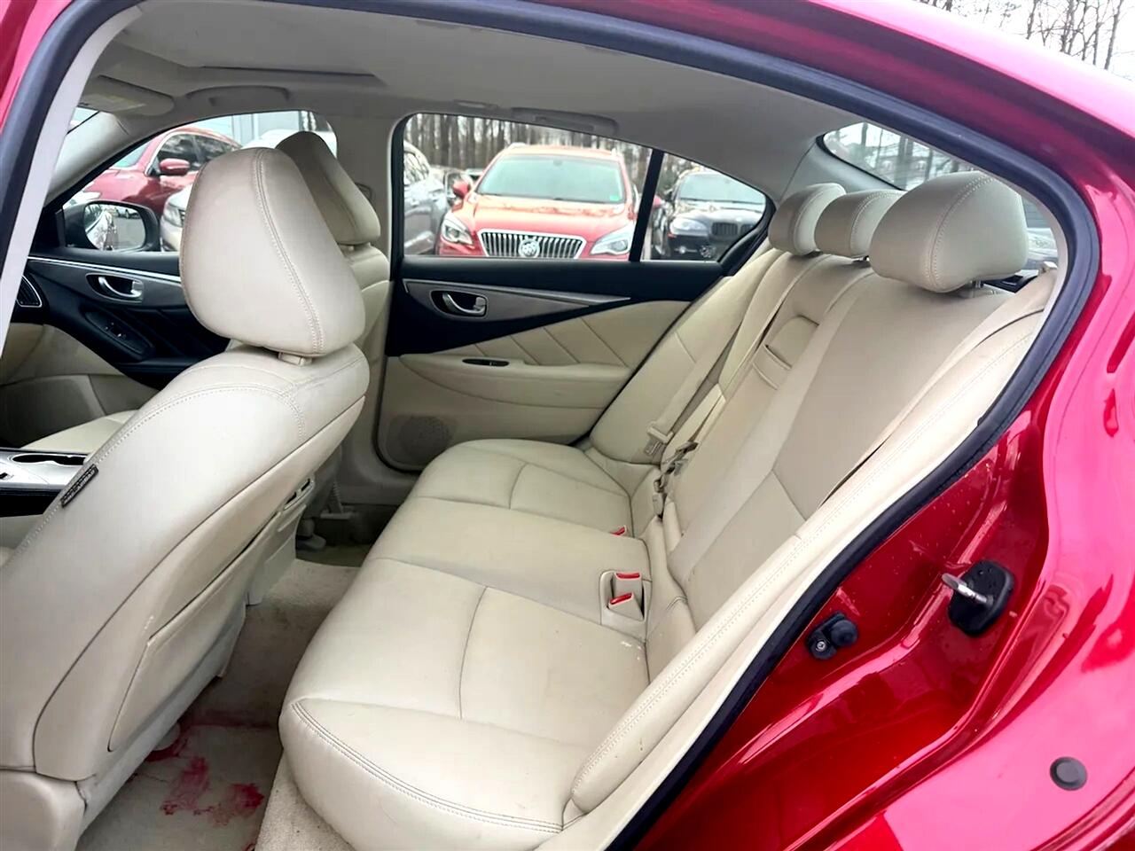 Infiniti Q50 Premium AWD 2015