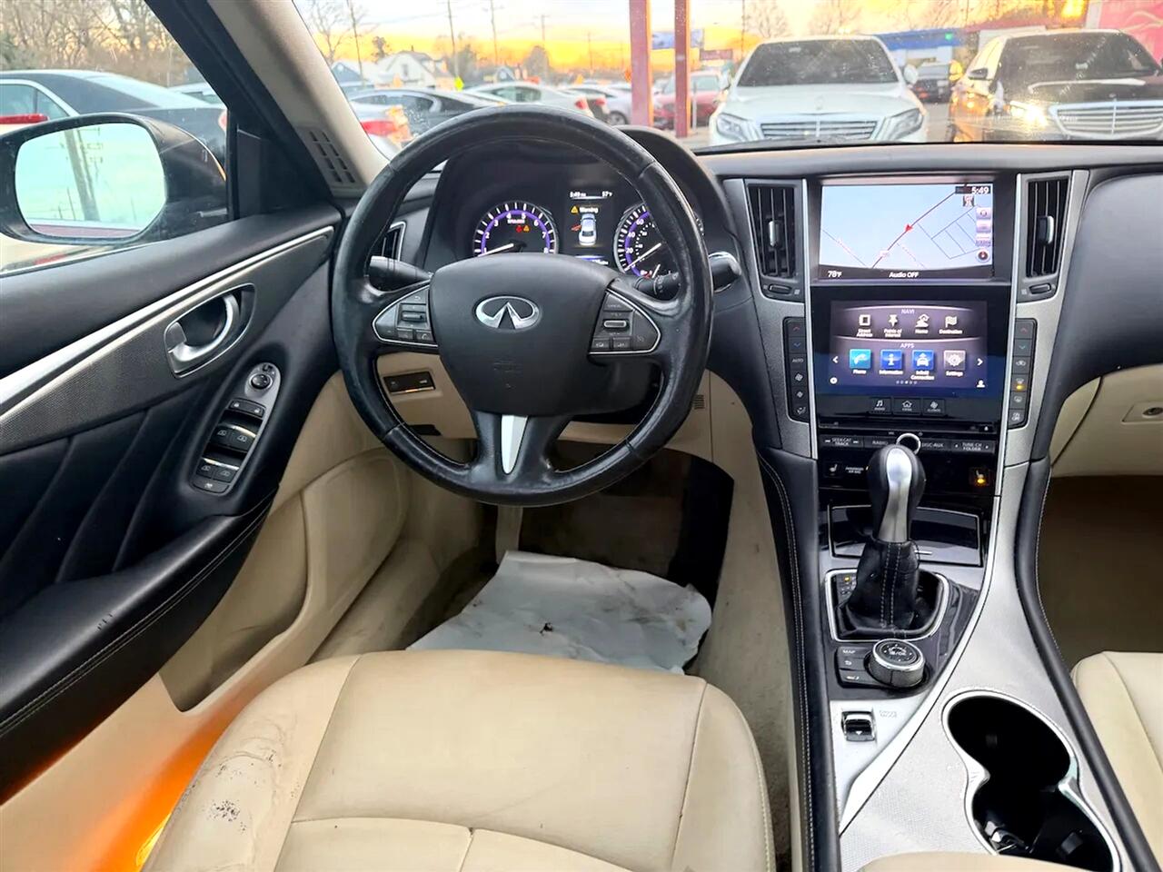 Infiniti Q50 Premium AWD 2015