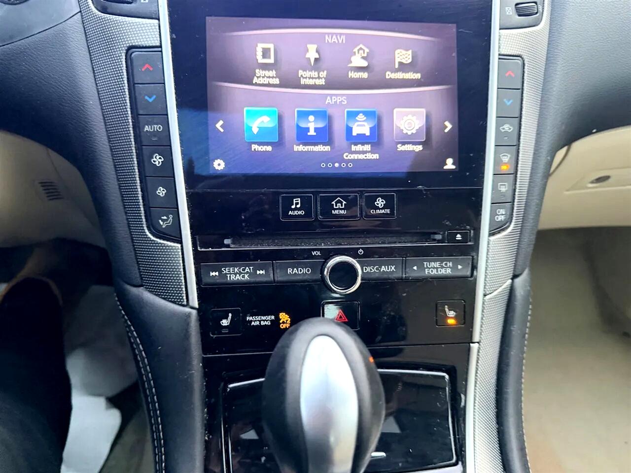 Infiniti Q50 Premium AWD 2015