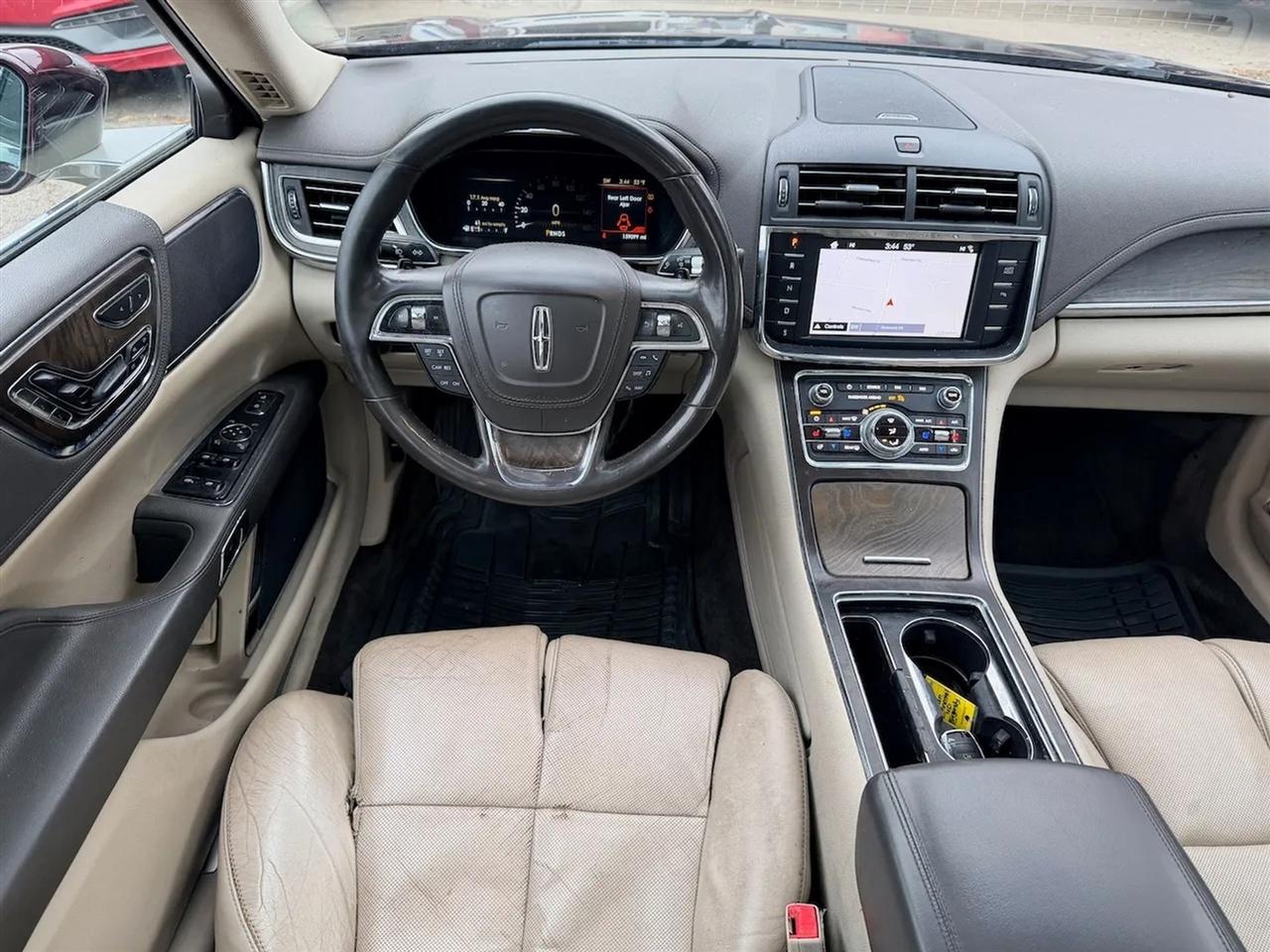 Lincoln Continental Reserve AWD 2017