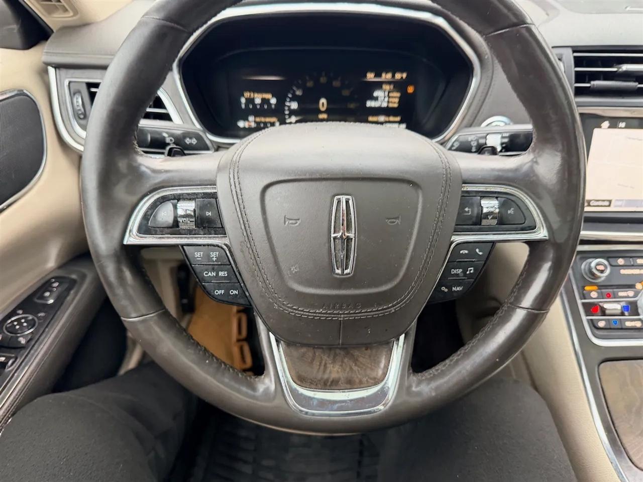 Lincoln Continental Reserve AWD 2017