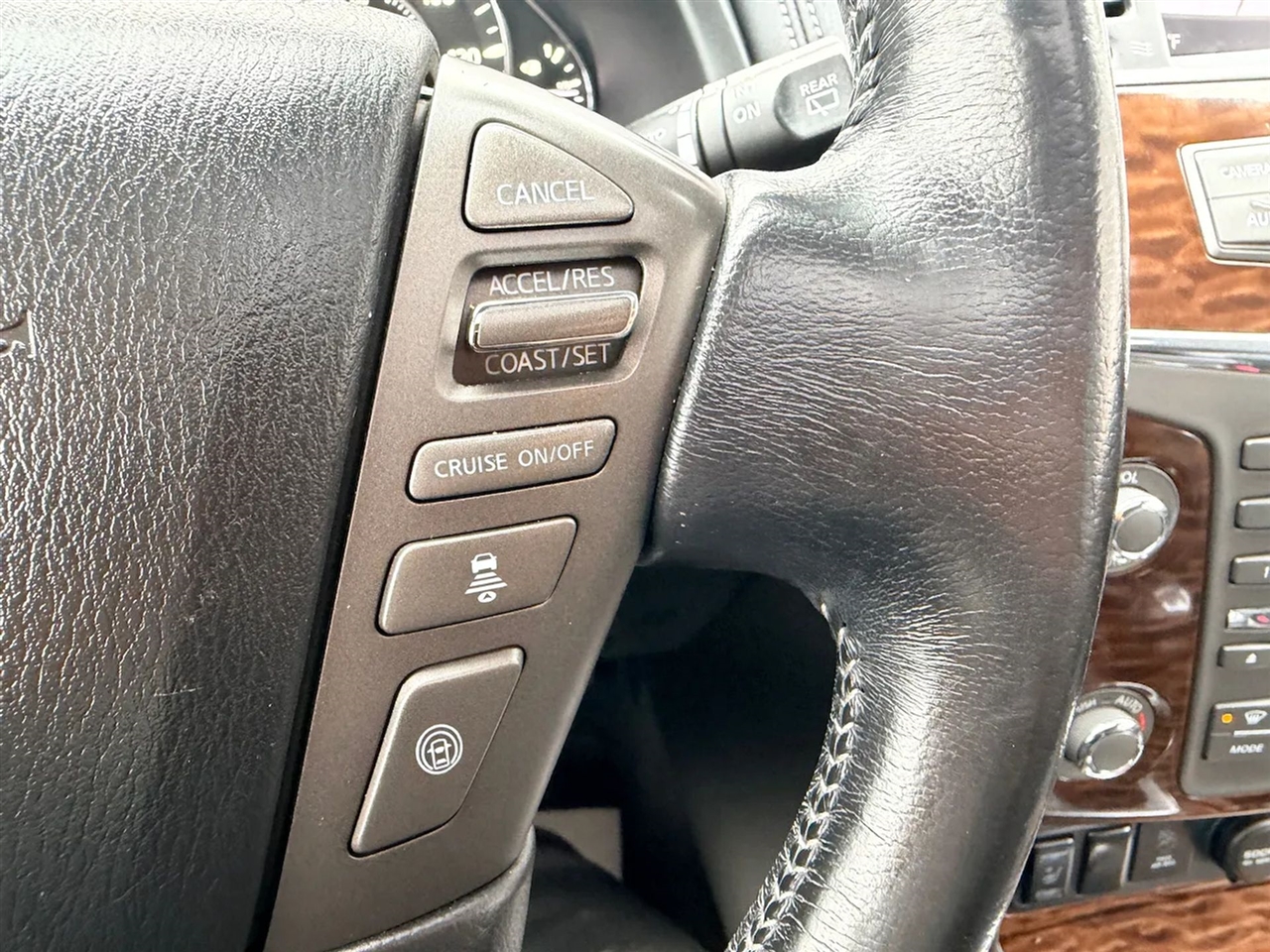 Nissan Armada SL 2WD 2019