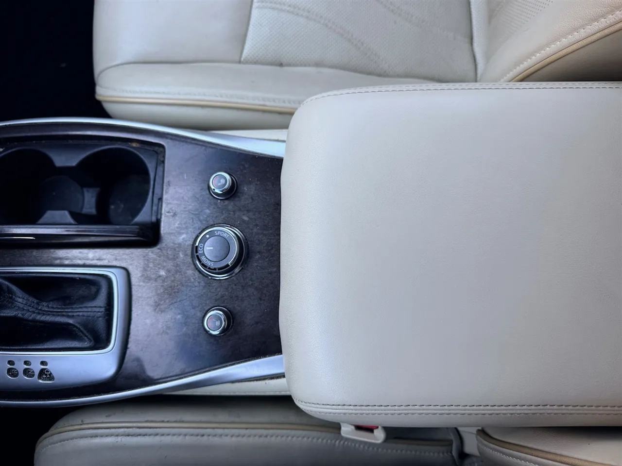 Infiniti QX60 Base AWD 2015