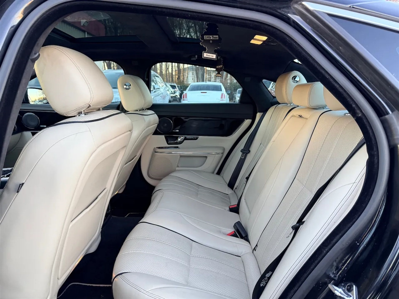 Jaguar XJ-Series XJ AWD 2013