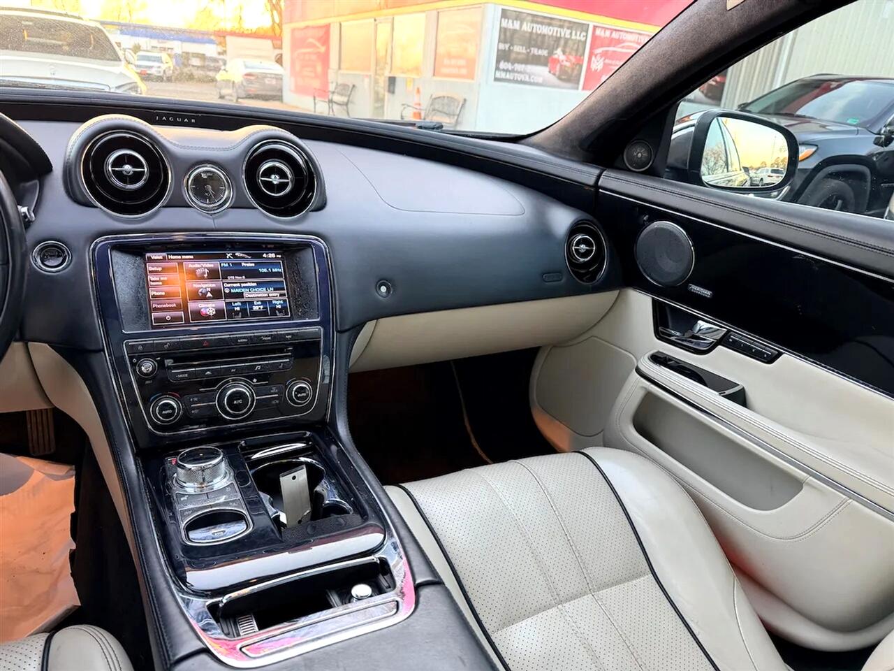 Jaguar XJ-Series XJ AWD 2013