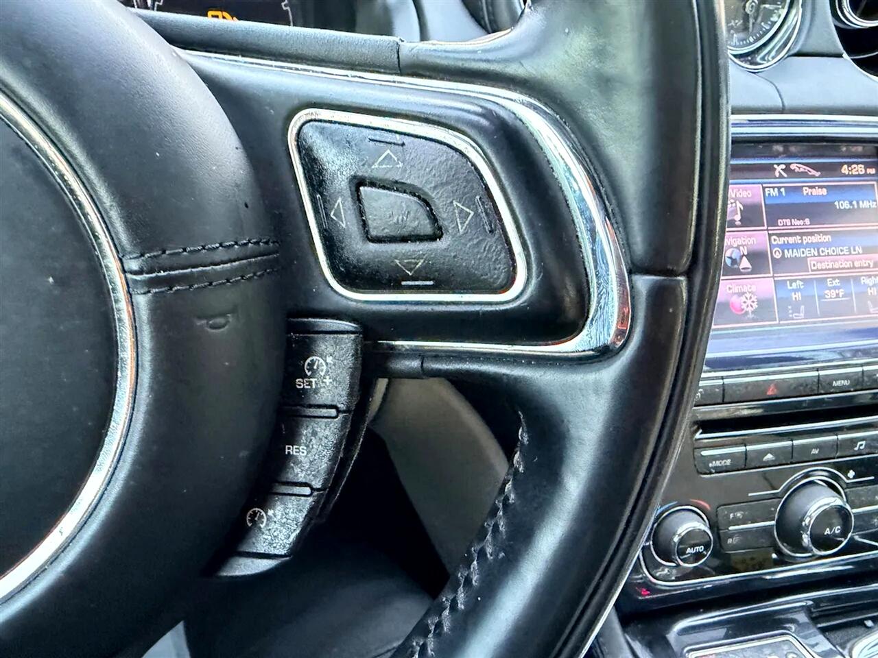 Jaguar XJ-Series XJ AWD 2013