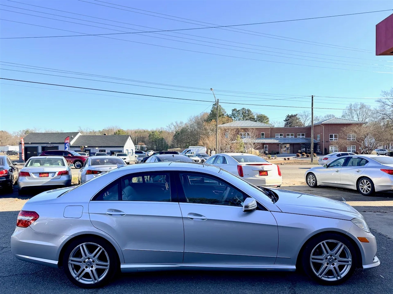 Mercedes-Benz E-Class E350 Sedan 4MATIC 2010
