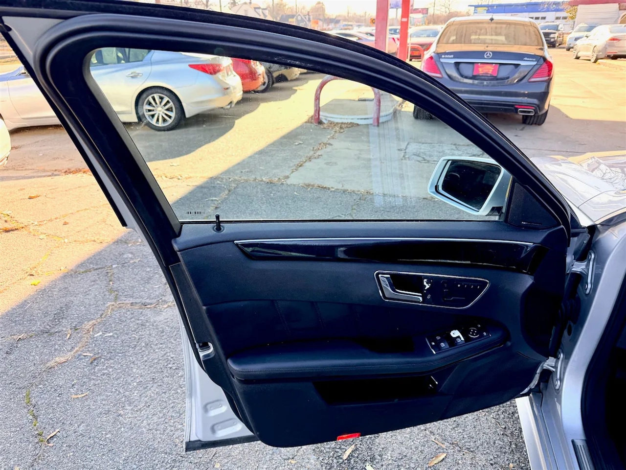 Mercedes-Benz E-Class E350 Sedan 4MATIC 2010