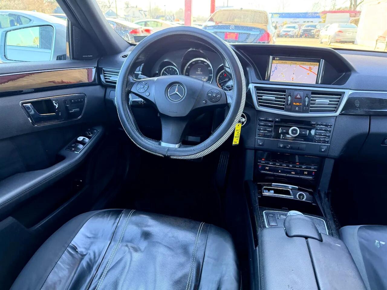 Mercedes-Benz E-Class E350 Sedan 4MATIC 2010