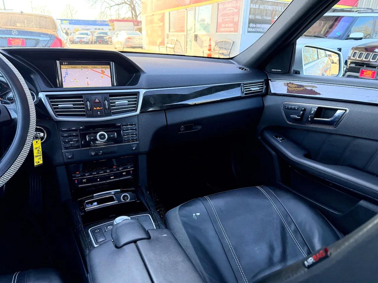 Mercedes-Benz E-Class E350 Sedan 4MATIC 2010