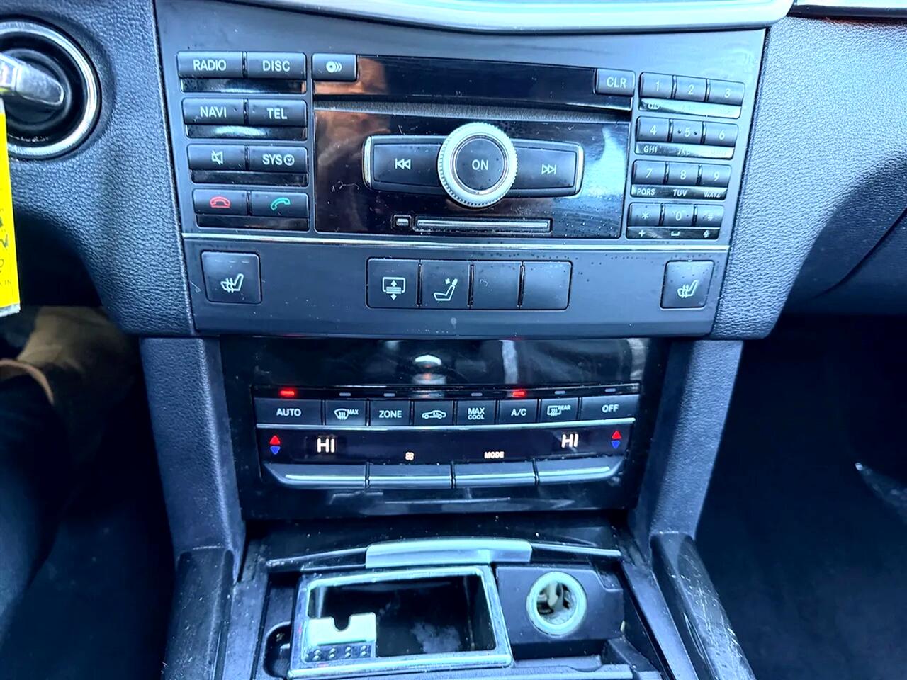 Mercedes-Benz E-Class E350 Sedan 4MATIC 2010