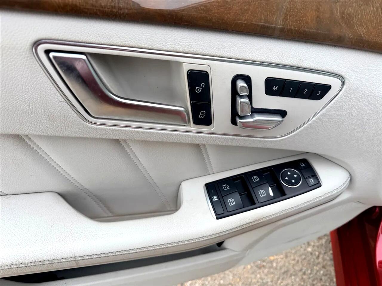 Mercedes-Benz E-Class E350 4MATIC Sedan 2014