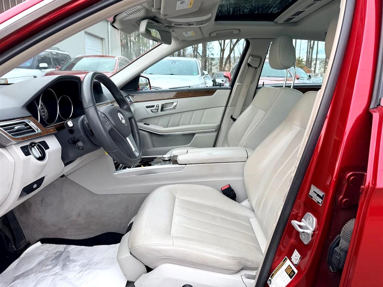 Mercedes-Benz E-Class E350 4MATIC Sedan 2014