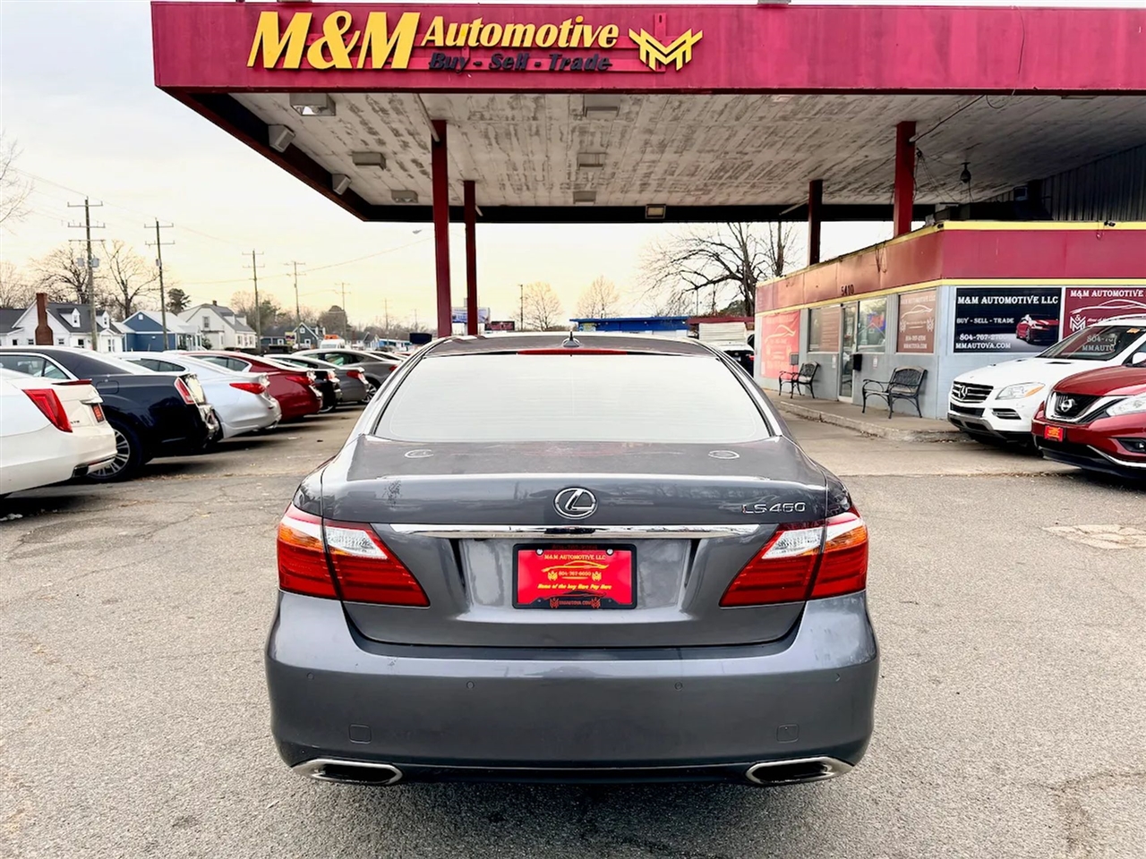 Lexus LS 460 Luxury Sedan 2012