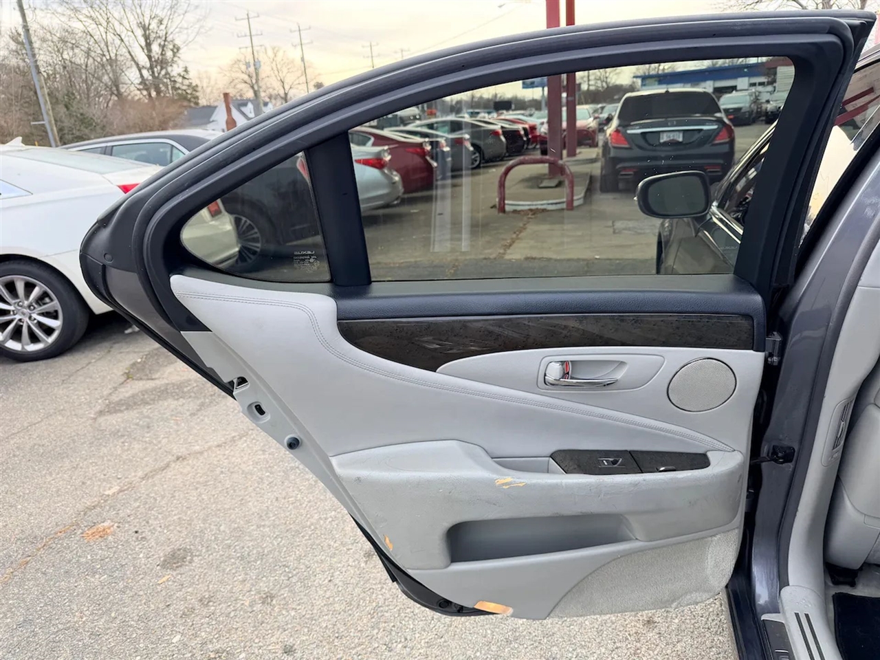 Lexus LS 460 Luxury Sedan 2012