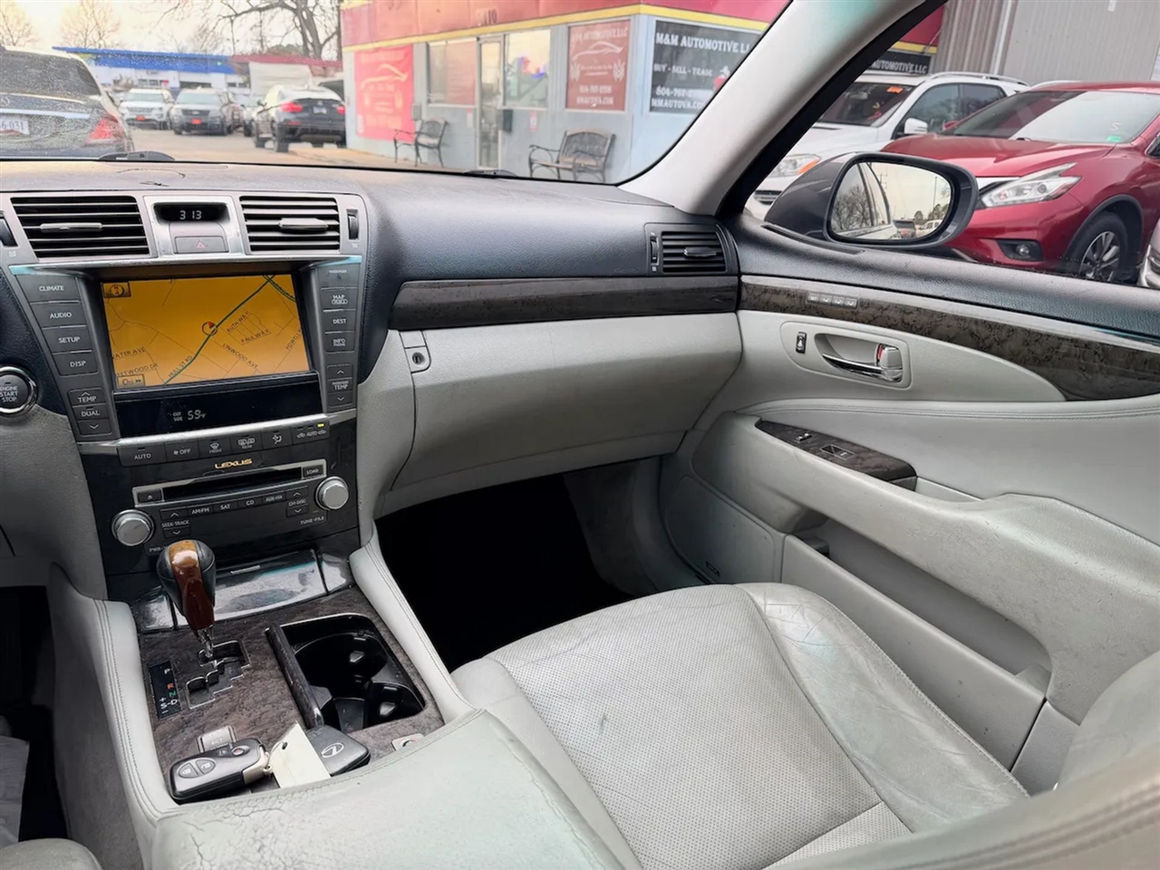 Lexus LS 460 Luxury Sedan 2012