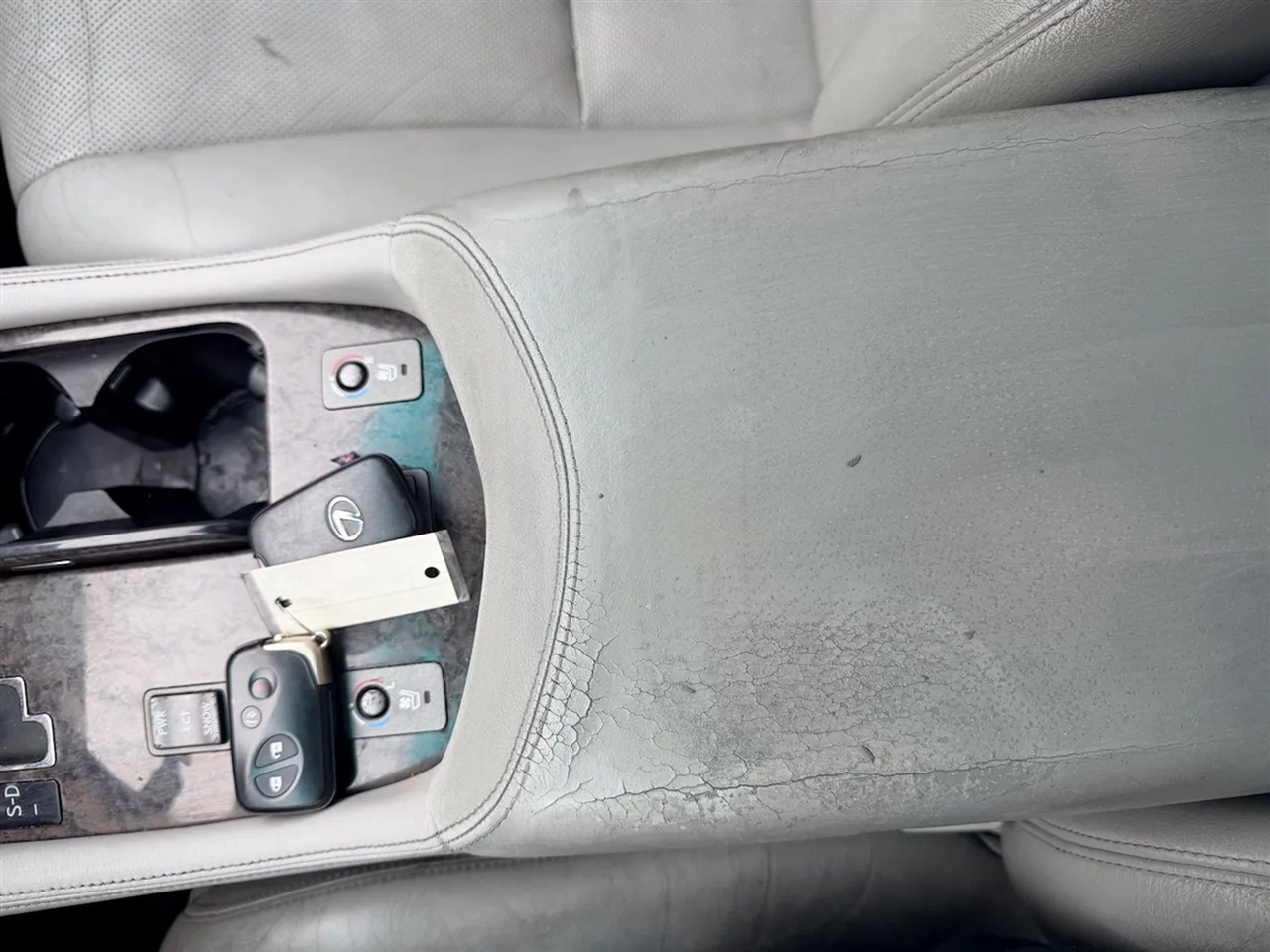 Lexus LS 460 Luxury Sedan 2012