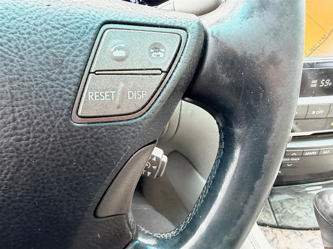 Lexus LS 460 Luxury Sedan 2012