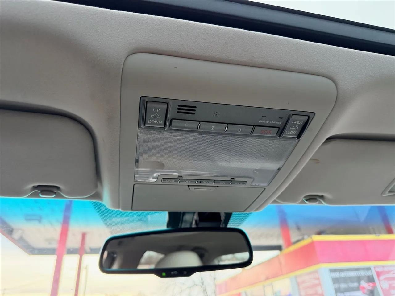 Lexus LS 460 Luxury Sedan 2012