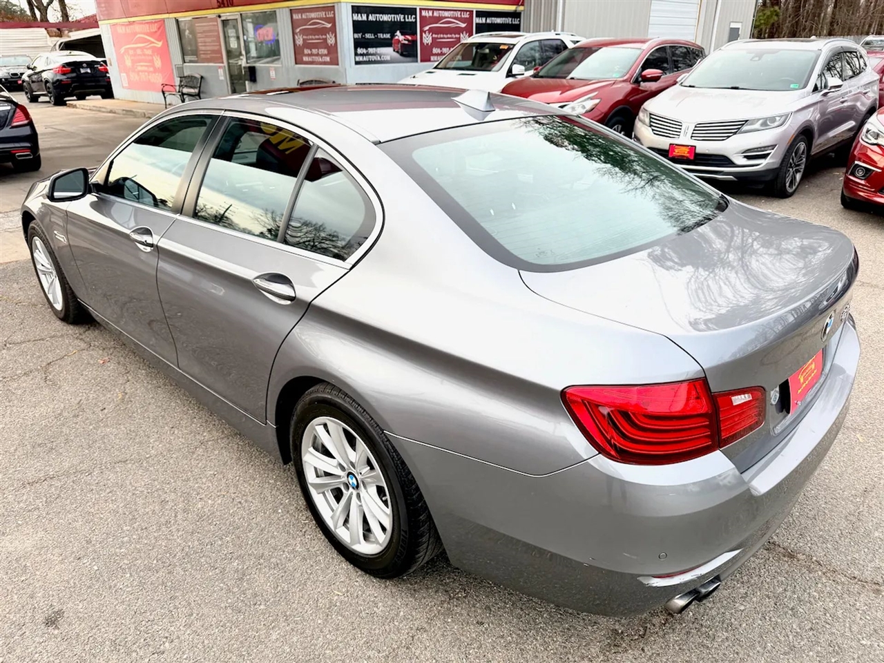BMW 5-Series 528i xDrive 2014