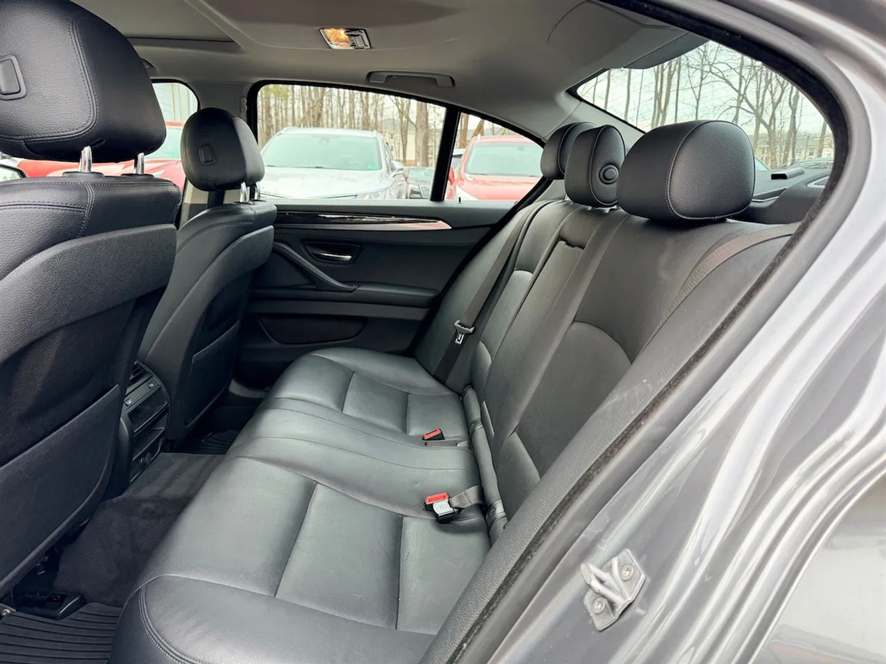 BMW 5-Series 528i xDrive 2014