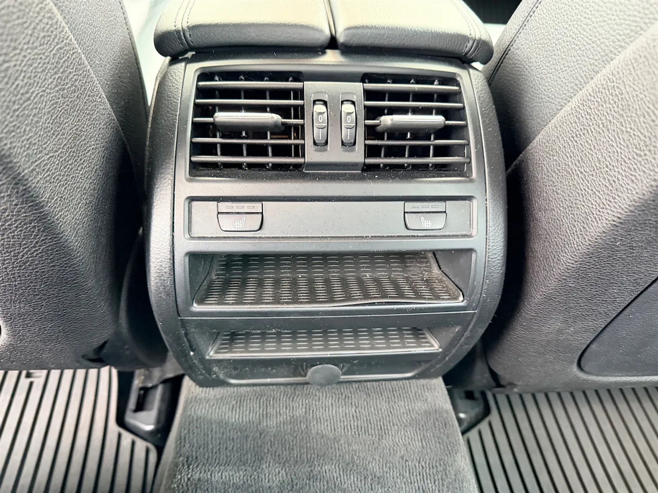 BMW 5-Series 528i xDrive 2014