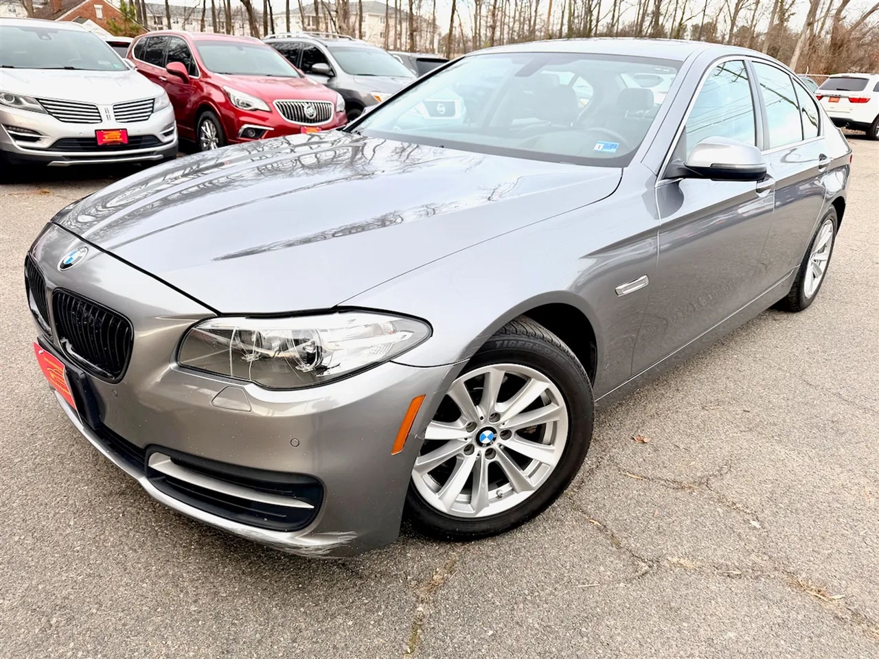 BMW 5-Series 528i xDrive 2014