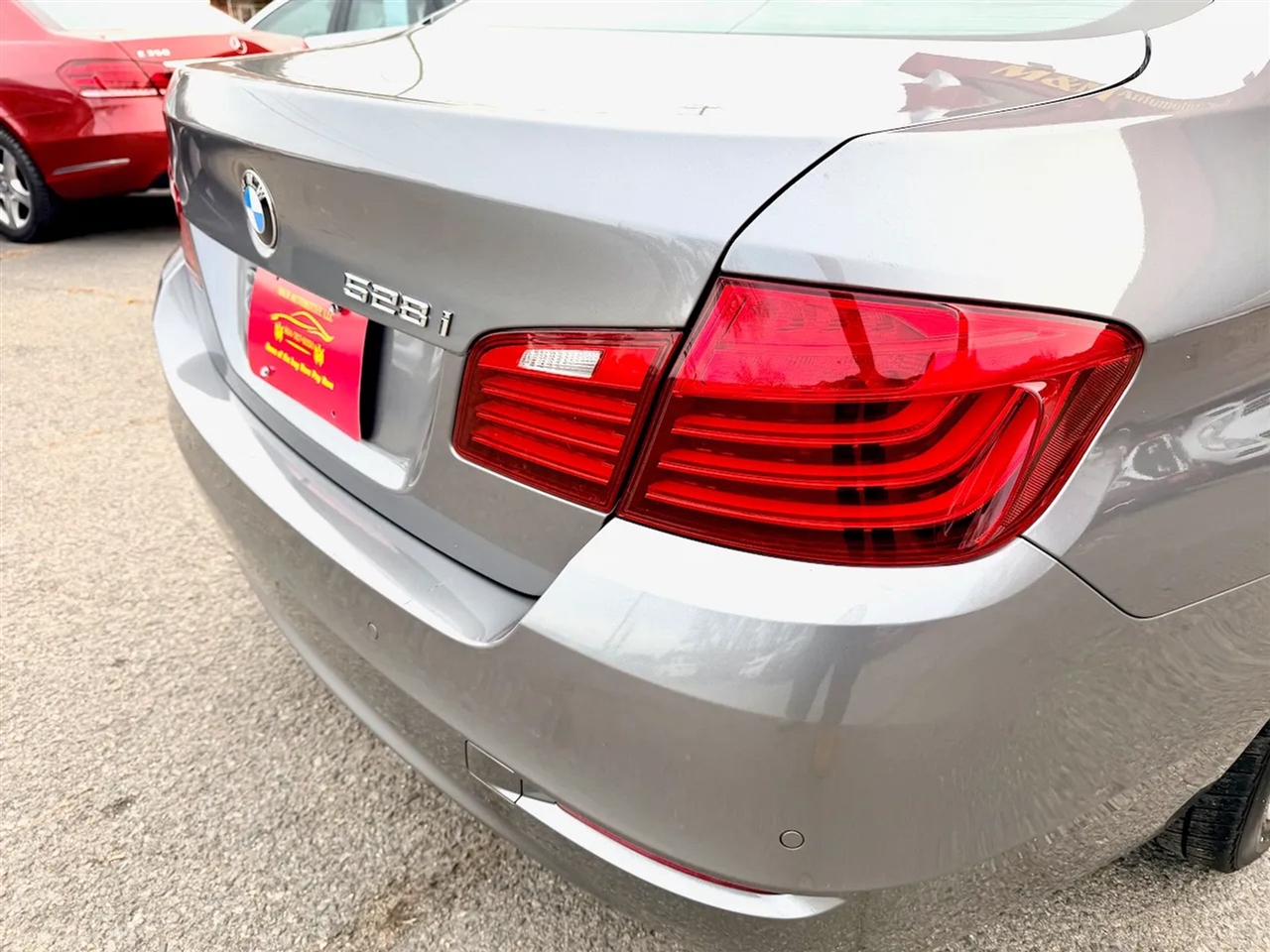 BMW 5-Series 528i xDrive 2014