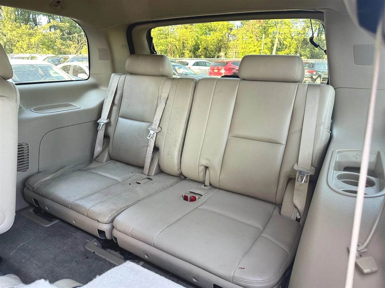 Cadillac Escalade 2WD Premium 2012