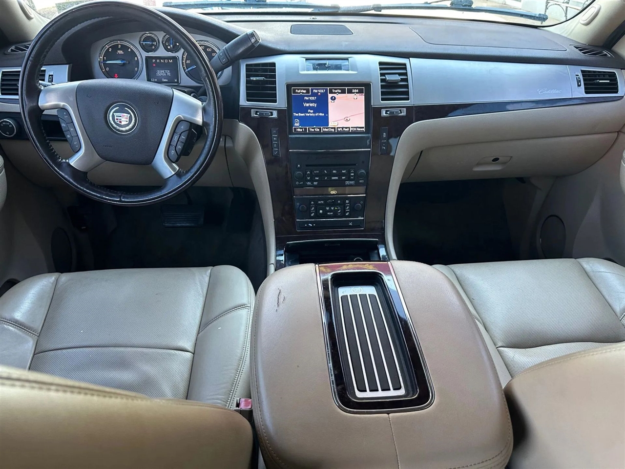 Cadillac Escalade 2WD Premium 2012