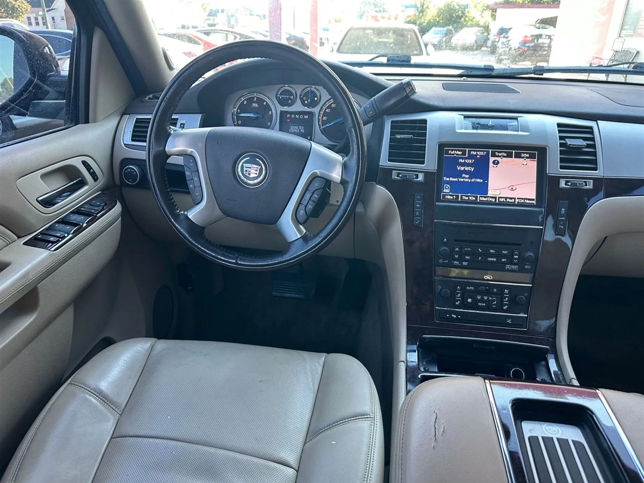 Cadillac Escalade 2WD Premium 2012