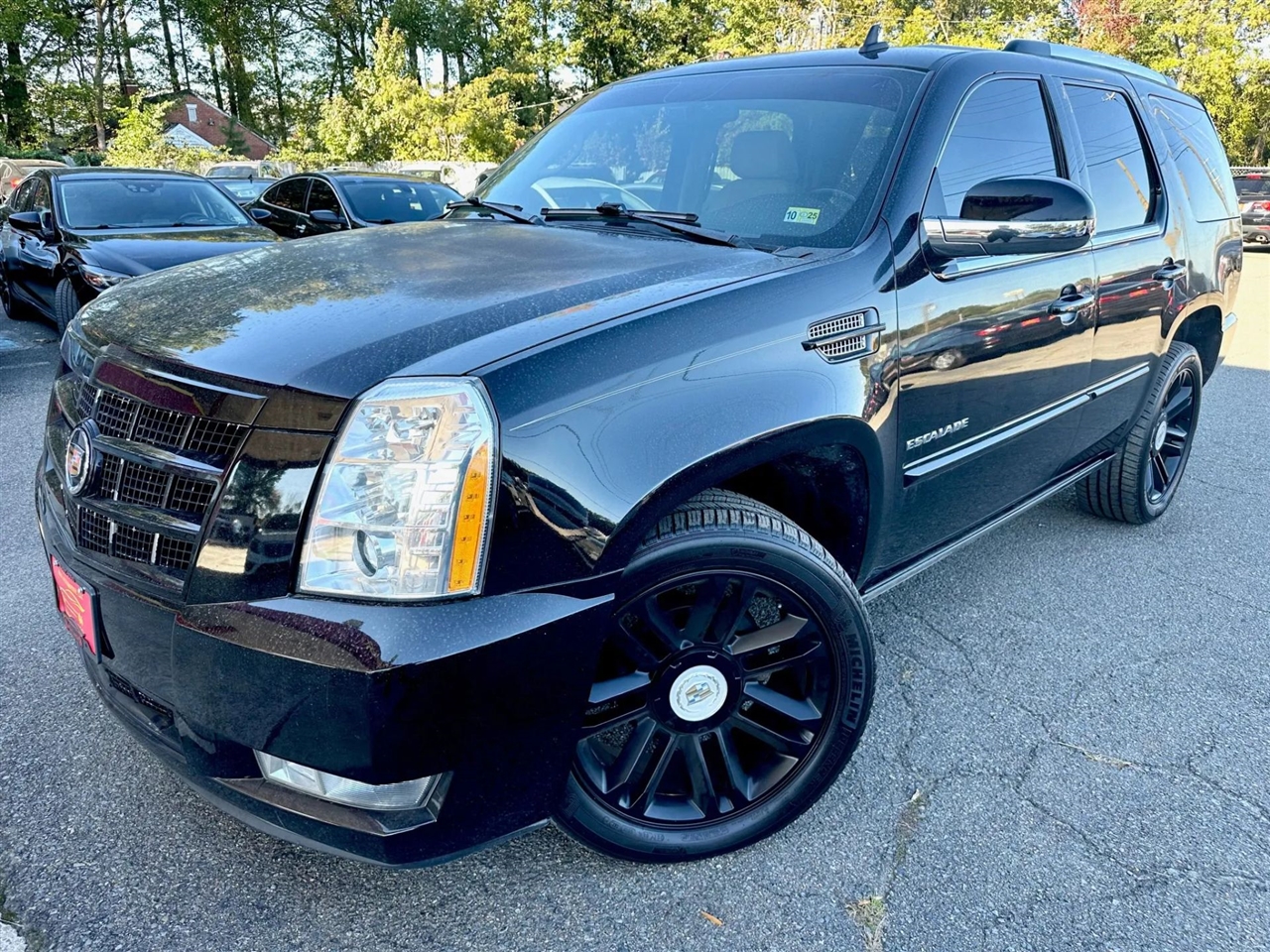 Cadillac Escalade 2WD Premium 2012