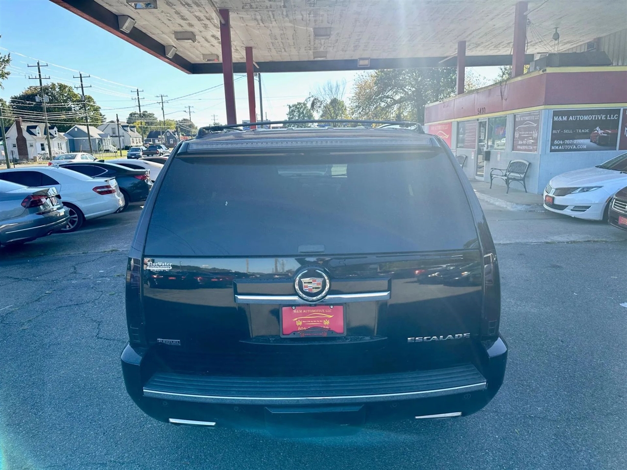 Cadillac Escalade 2WD Premium 2012