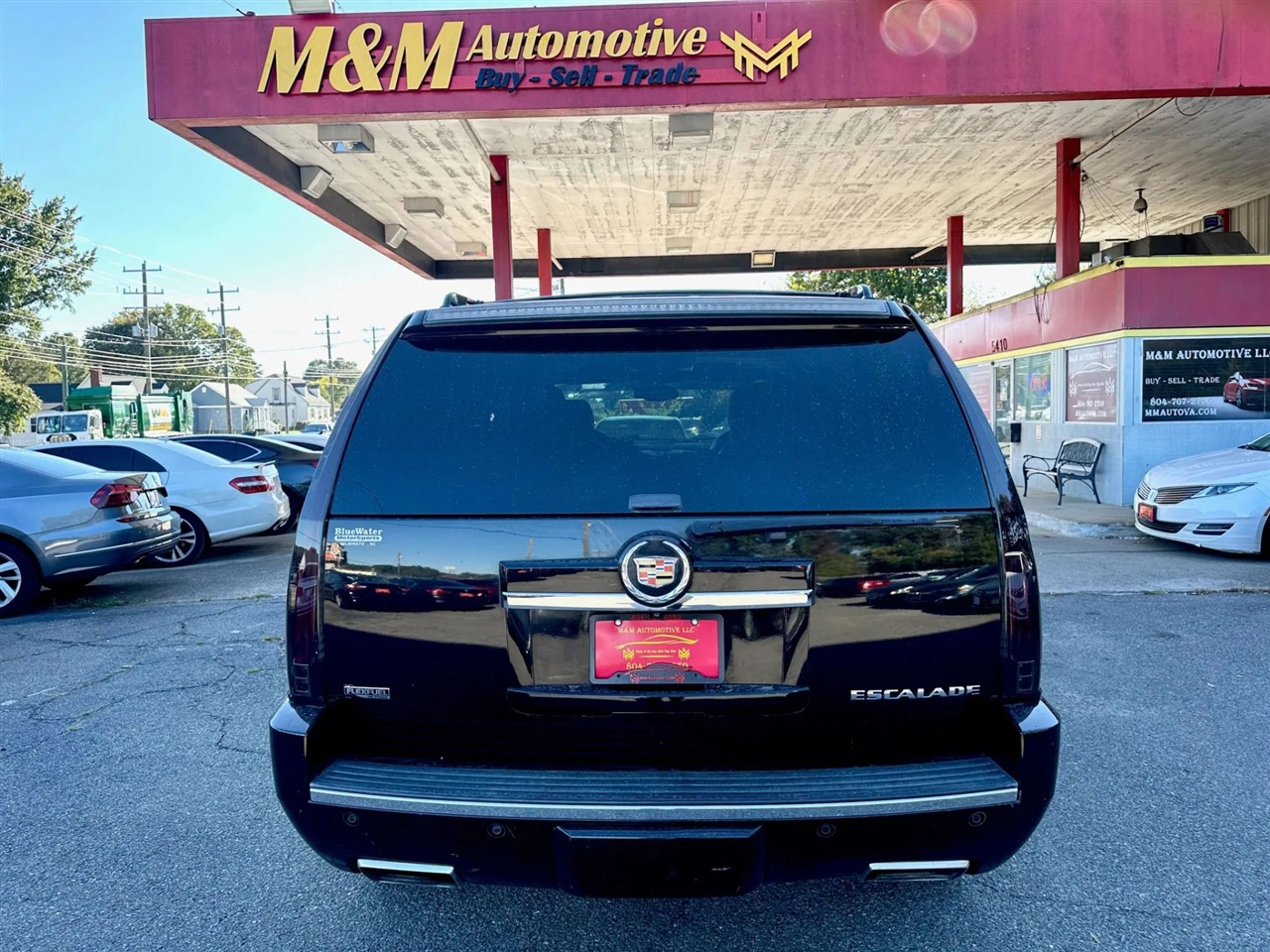 Cadillac Escalade 2WD Premium 2012