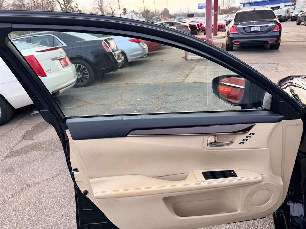 Lexus ES 350 Sedan 2014