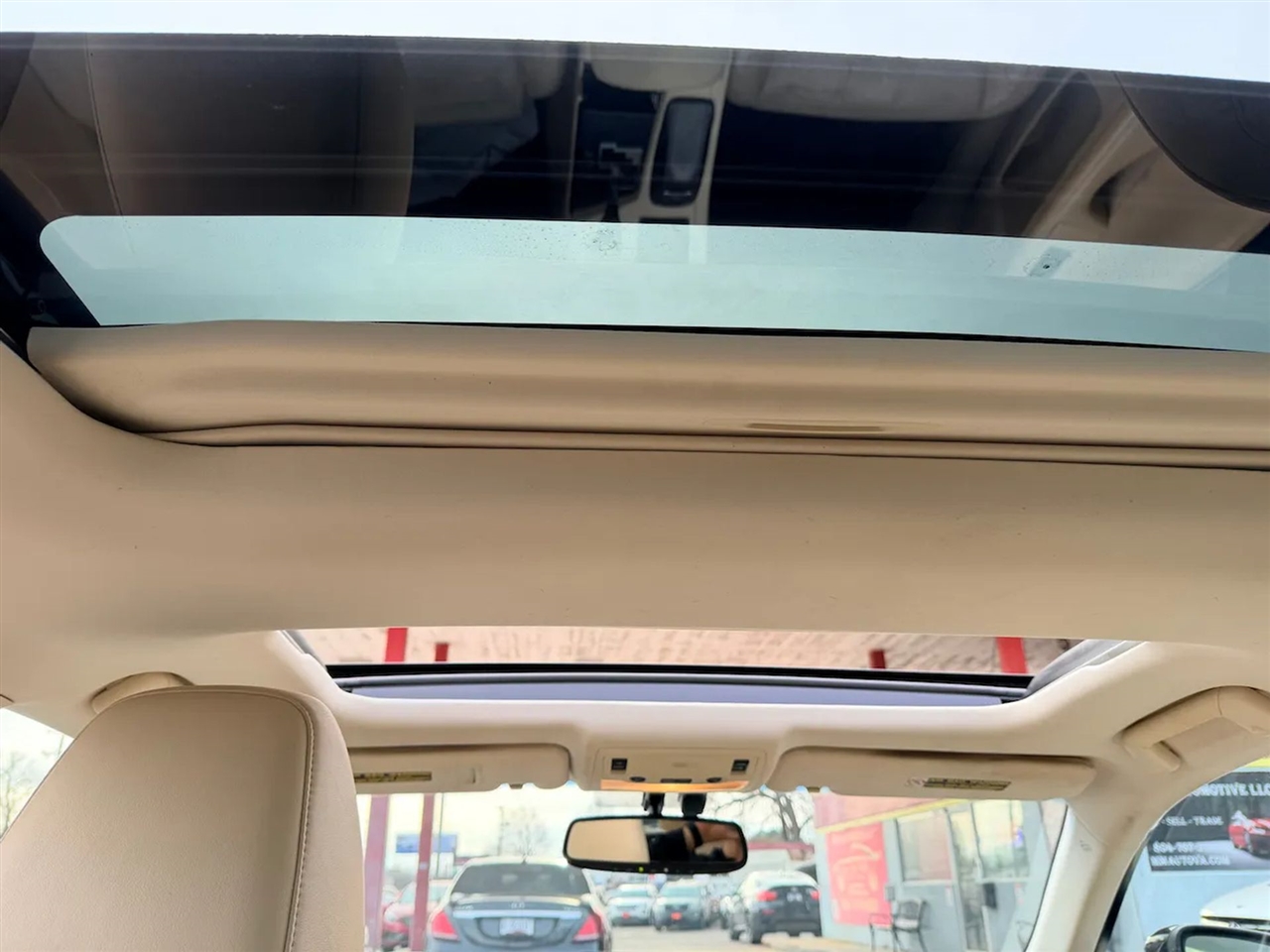 Lexus ES 350 Sedan 2014