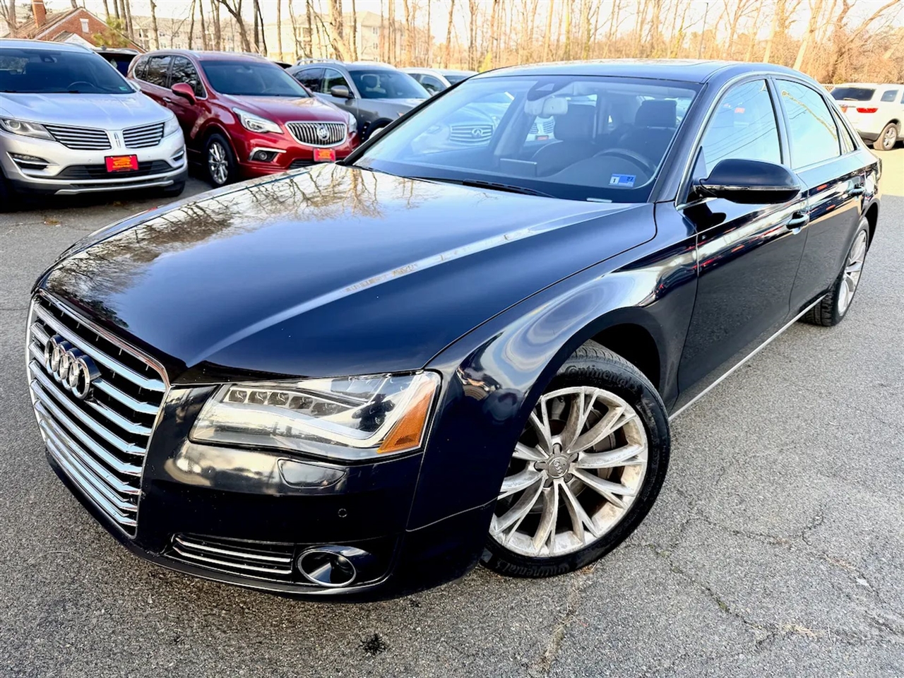 Audi A8 4.2L quattro 2012