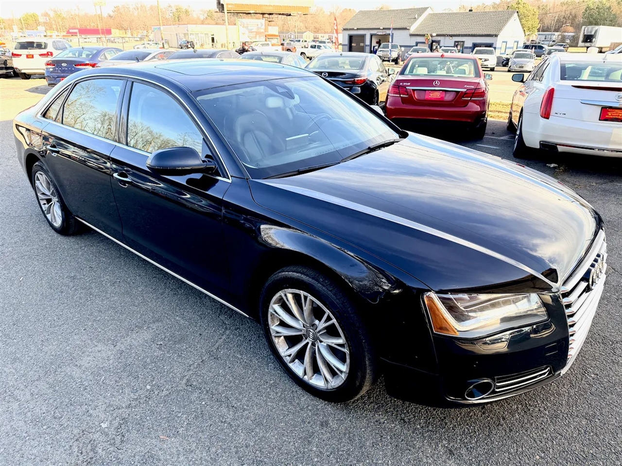Audi A8 4.2L quattro 2012