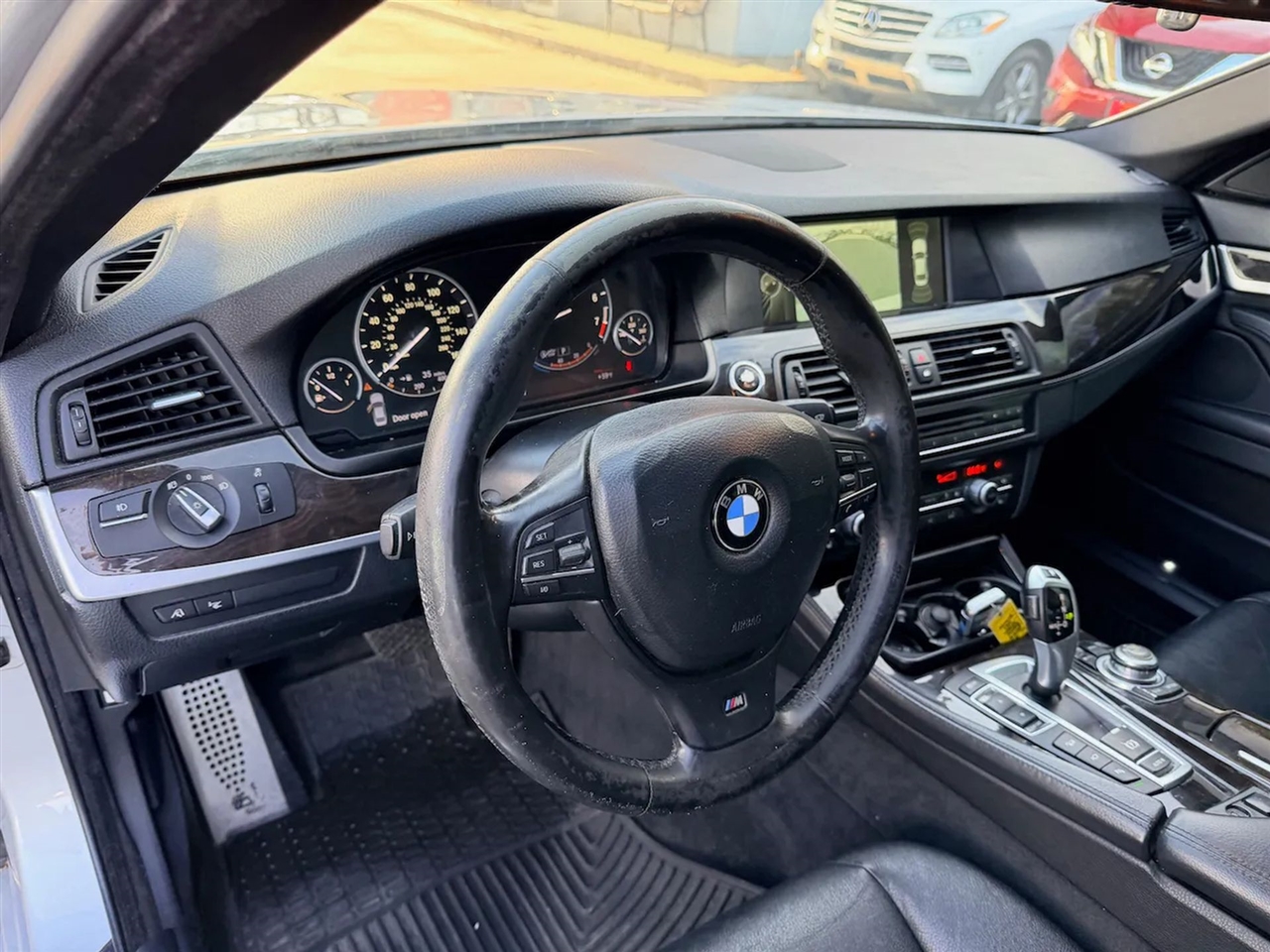 BMW 5-Series 535i xDrive 2013