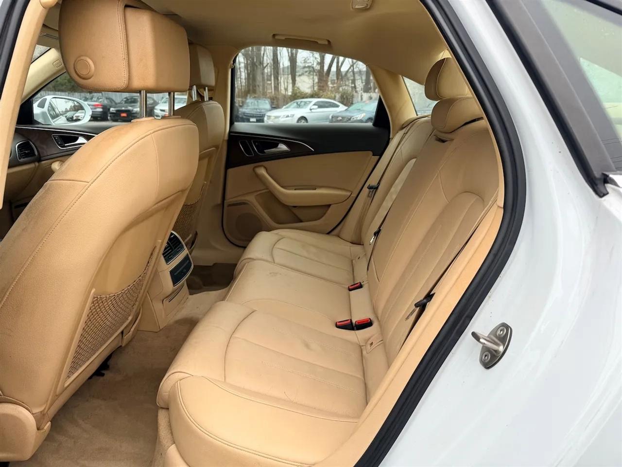 Audi A6 2.0T Premium Plus 2015